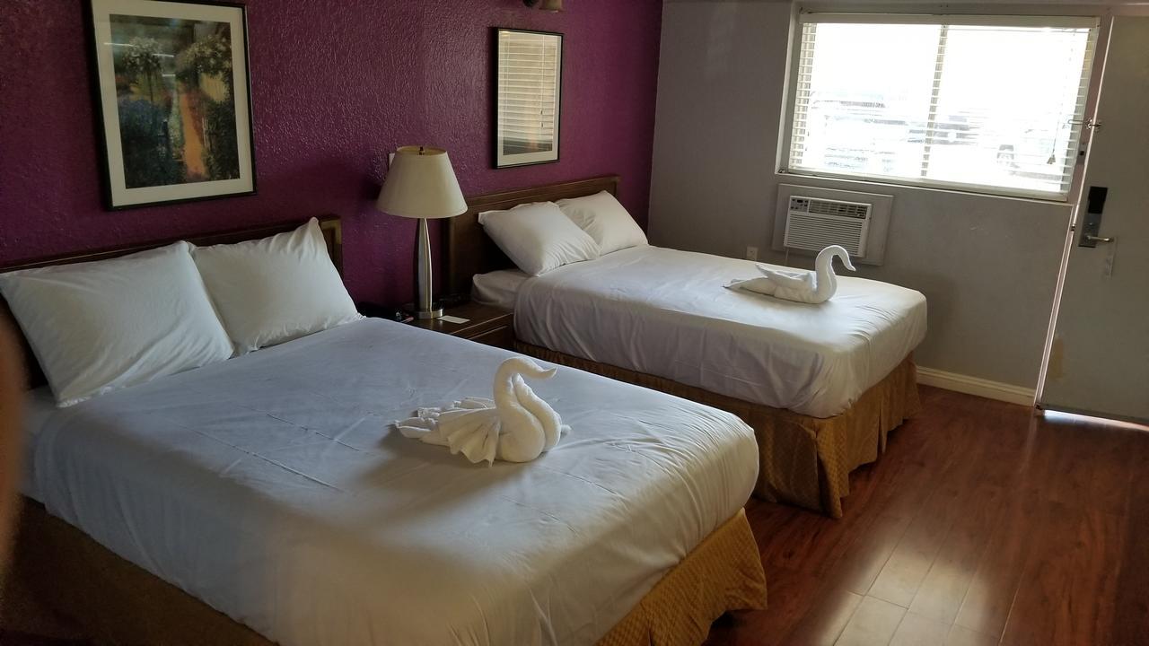 Santa Fe Inn - Пуебло Екстер'єр фото